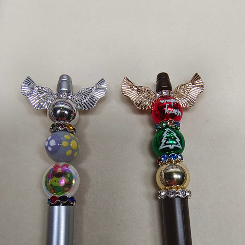 Cartoon bunny beads R018