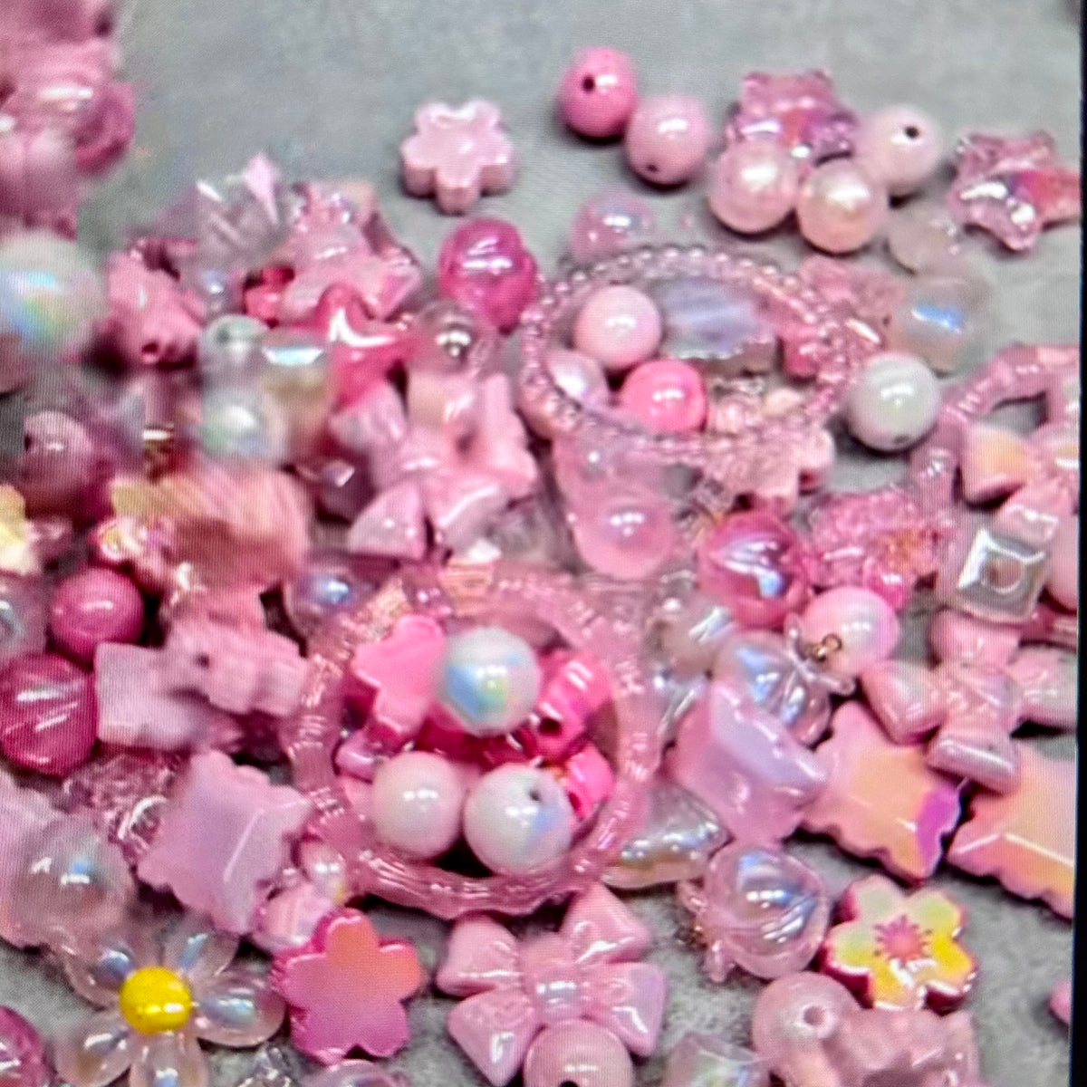 Mix beads / decorative beads