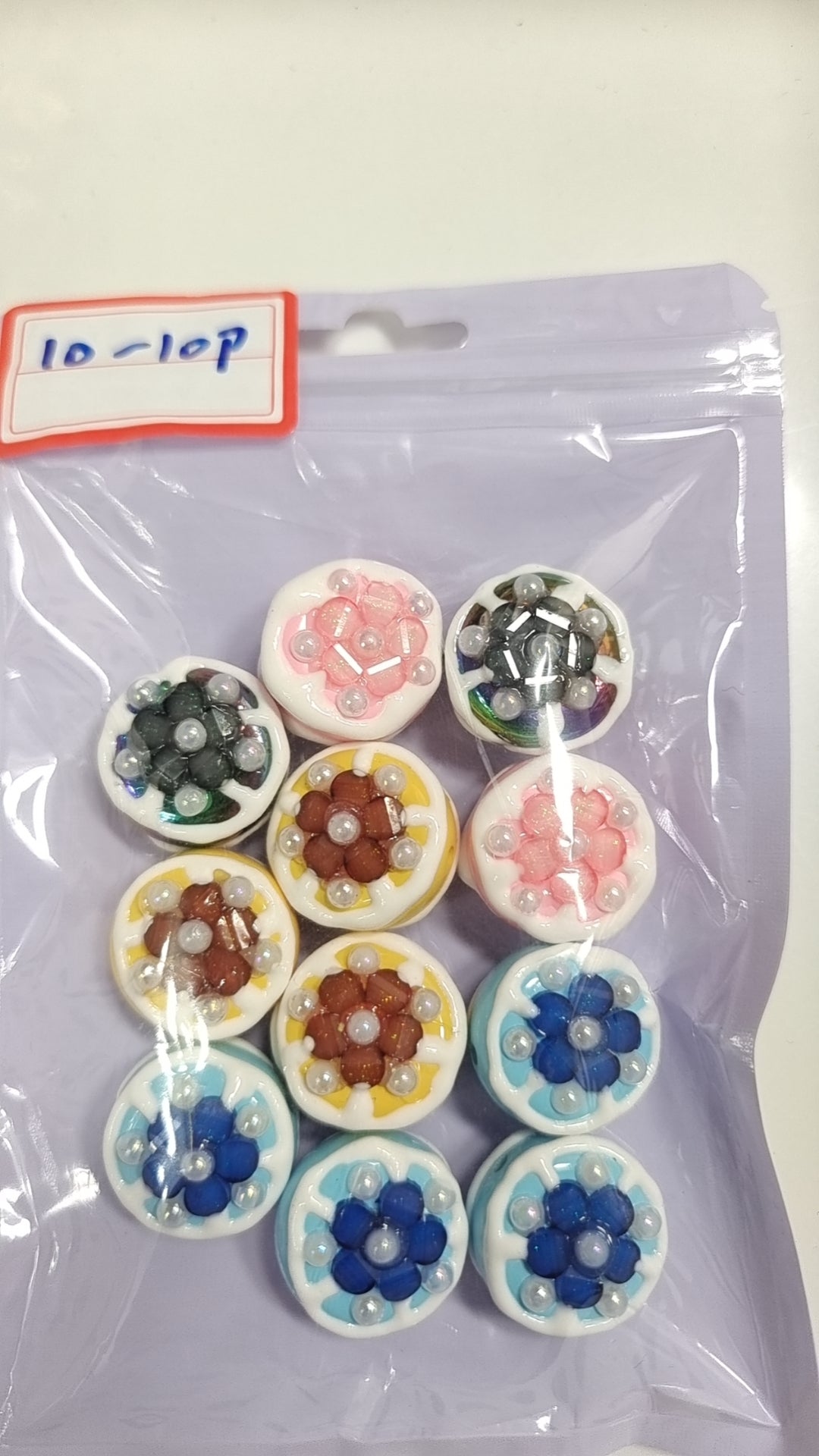 New cake shaped beads