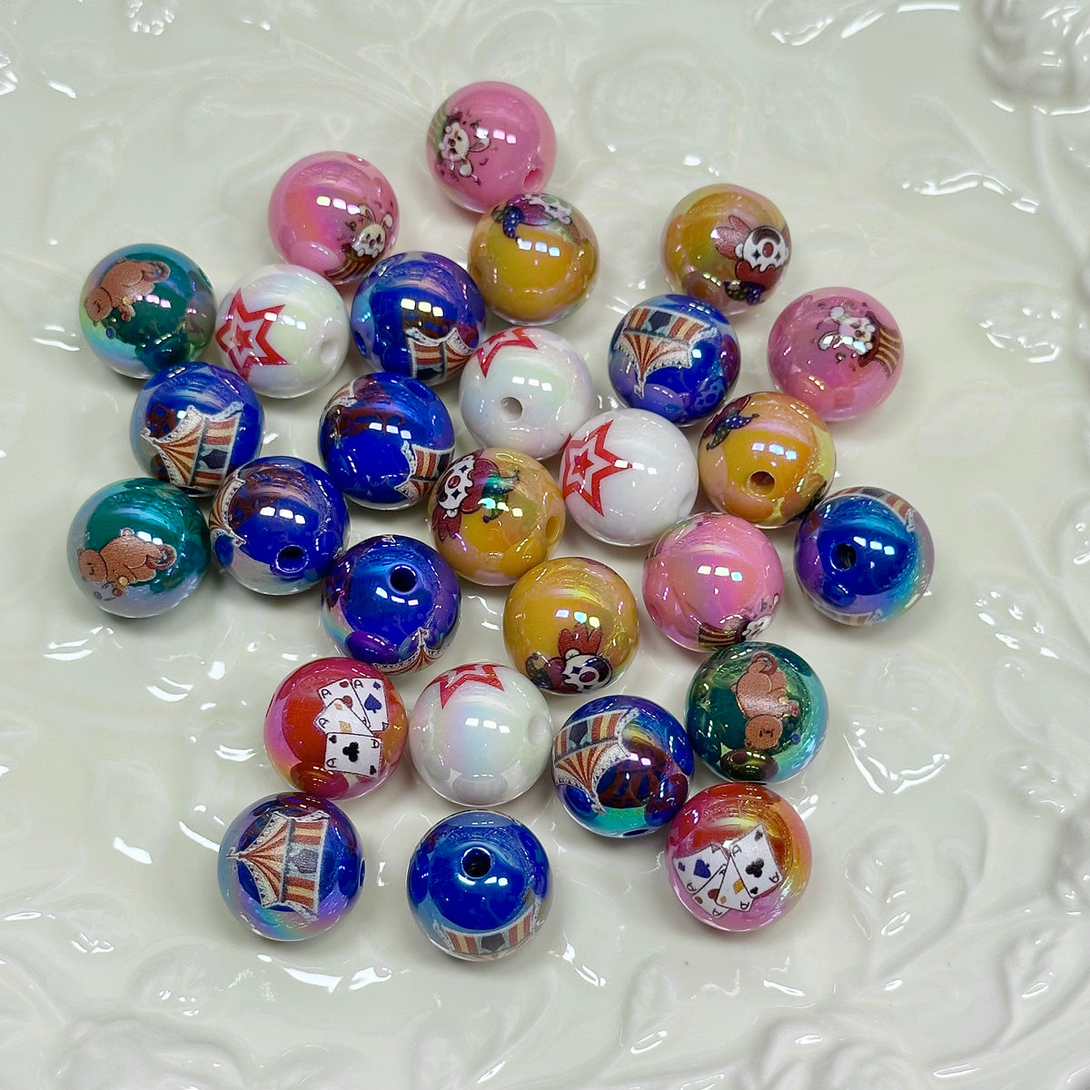 Cartoon pattern beads R006