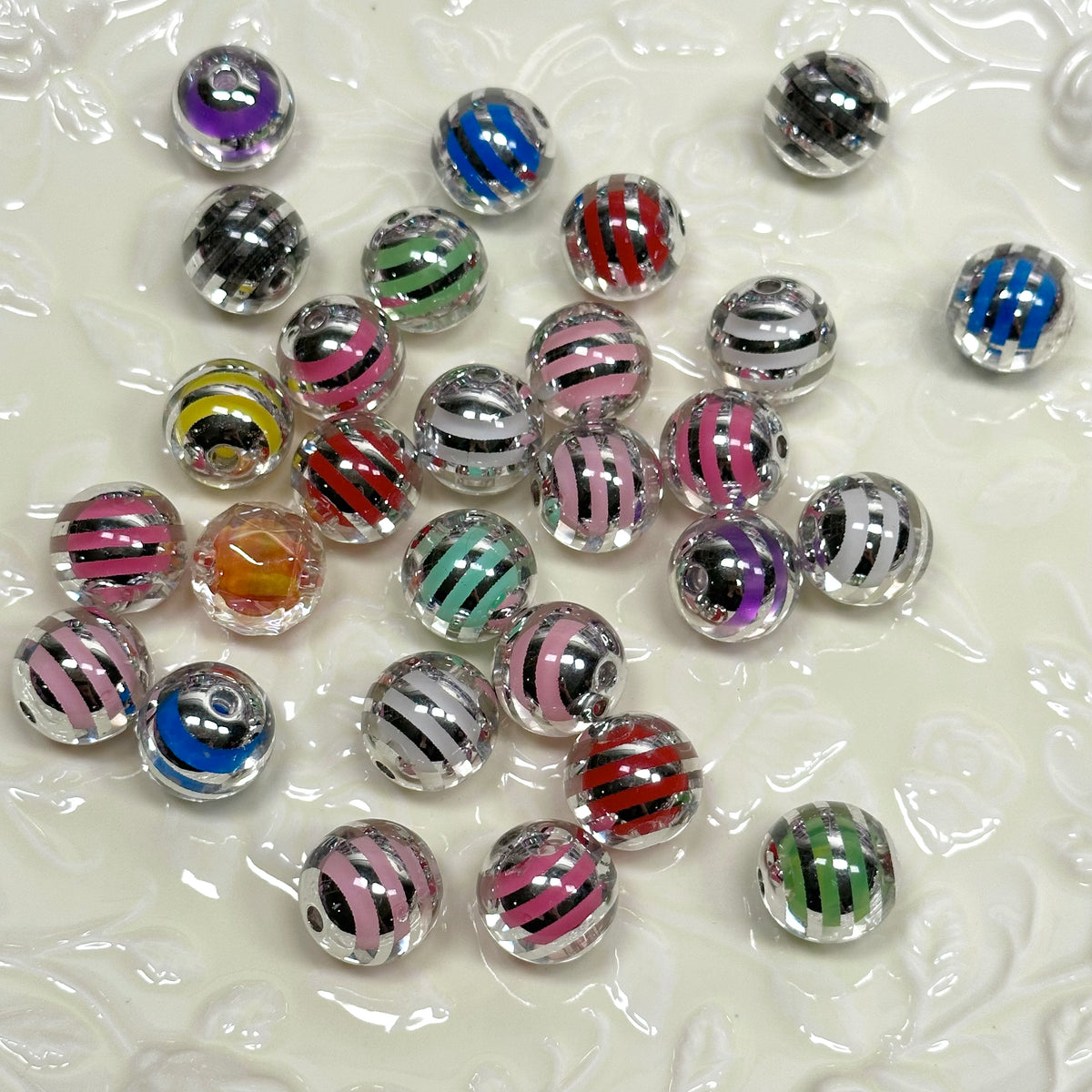 Striped Color Beads R012